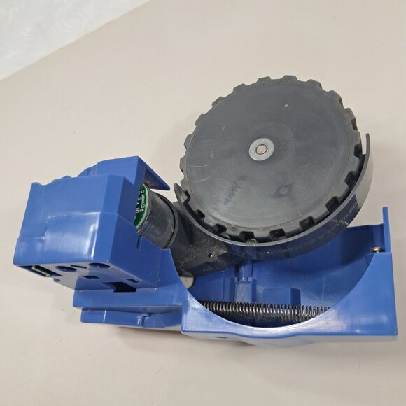 irobot Roomba robot vacuum 650 left wheel drive assembly 600 genuine OEM part - Picture 6 of 6